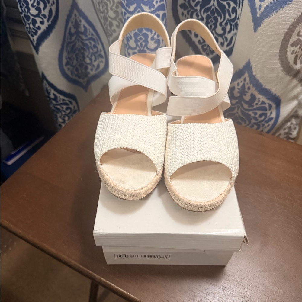 Elegant White Women's Sandals